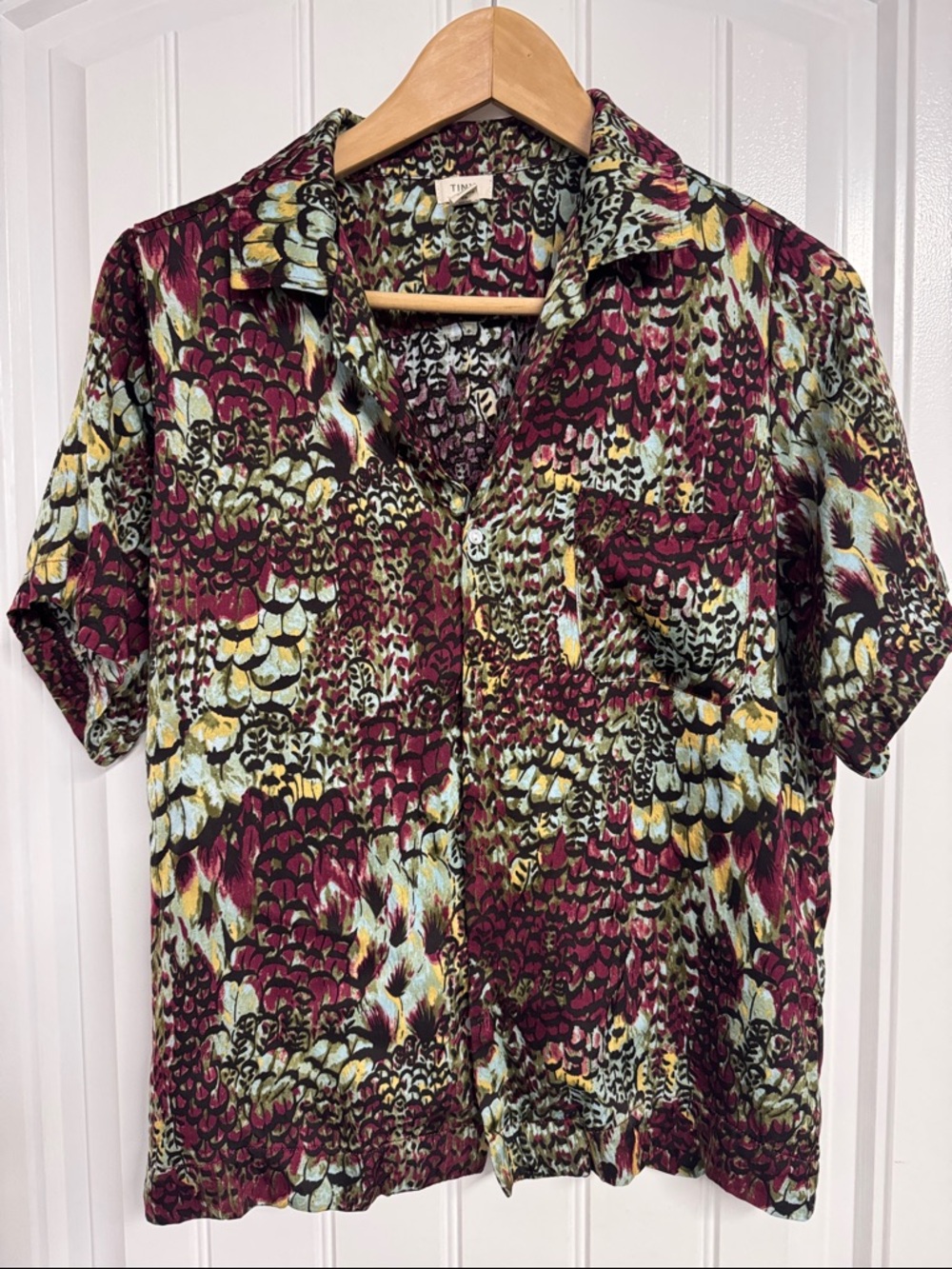 Anthropologie Short Sleeve Button-Down Shirt in Burgundy Multi Print